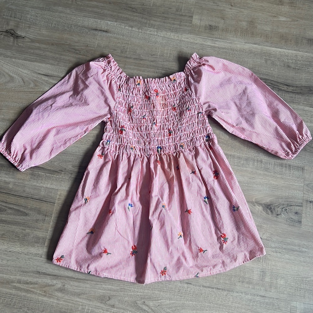 Size small off shoulder tunic